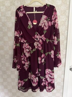 NWT PinkBlush Maternity Floral Wrap V-Neck Dress - Burgundy with Pink Blossoms